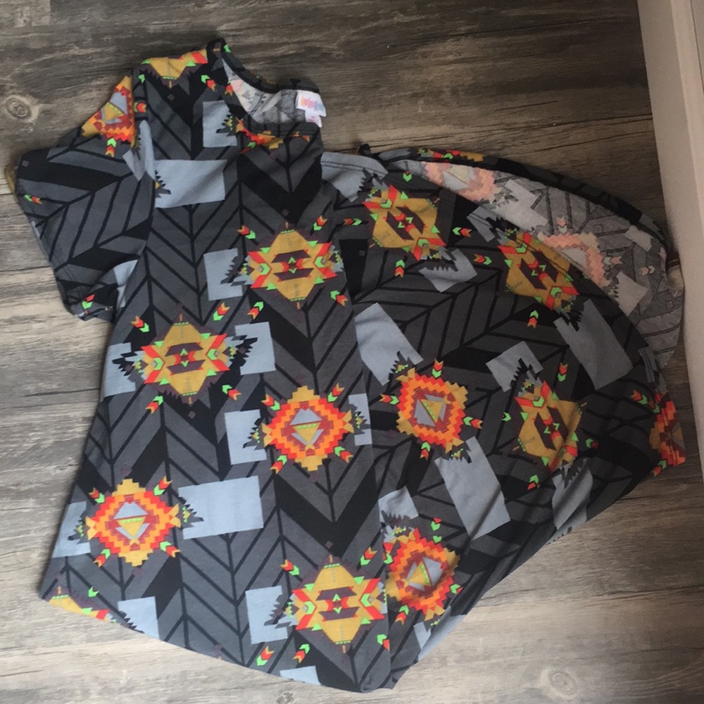 Lularoe Carly